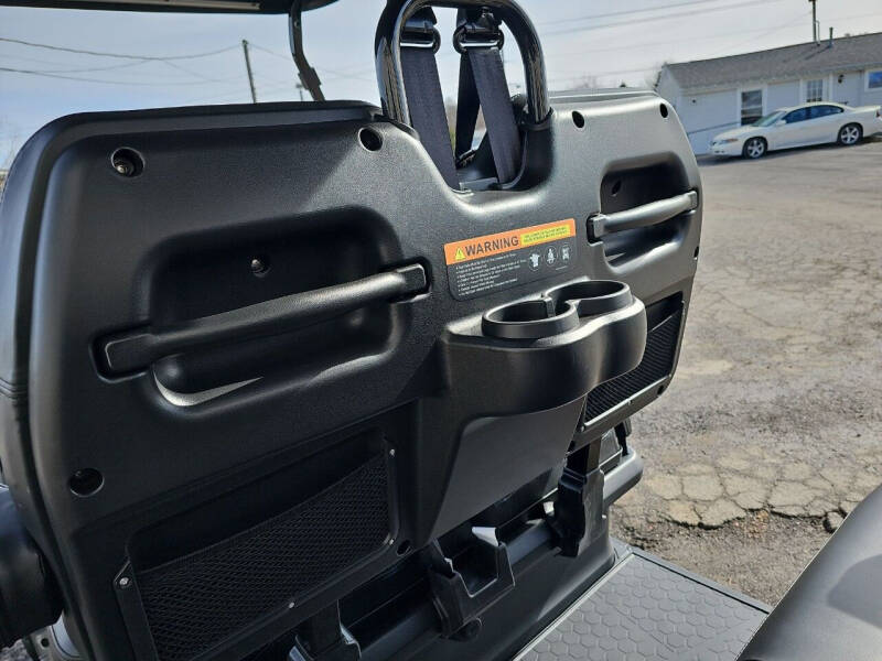 2024 Evolution Maverick 4