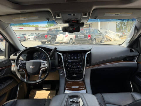 2019 Cadillac Escalade Luxury