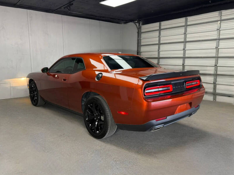 2020 Dodge Challenger SXT