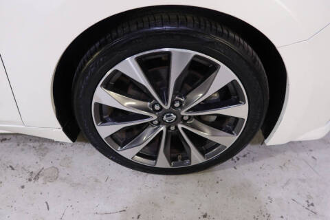 2019 Nissan Maxima Platinum