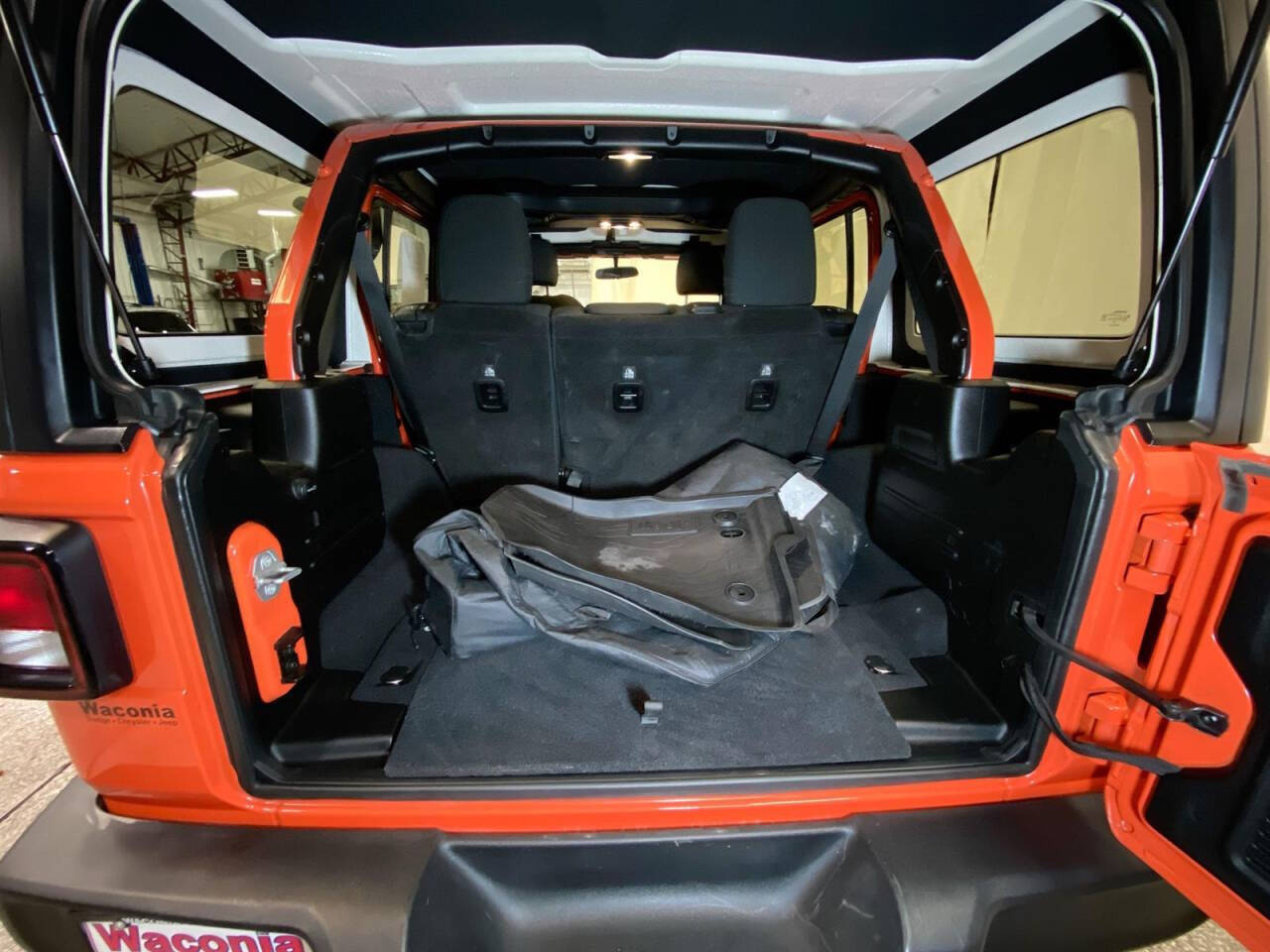 2019 Jeep Wrangler Unlimited for sale at Victoria Auto Sales in Victoria, MN