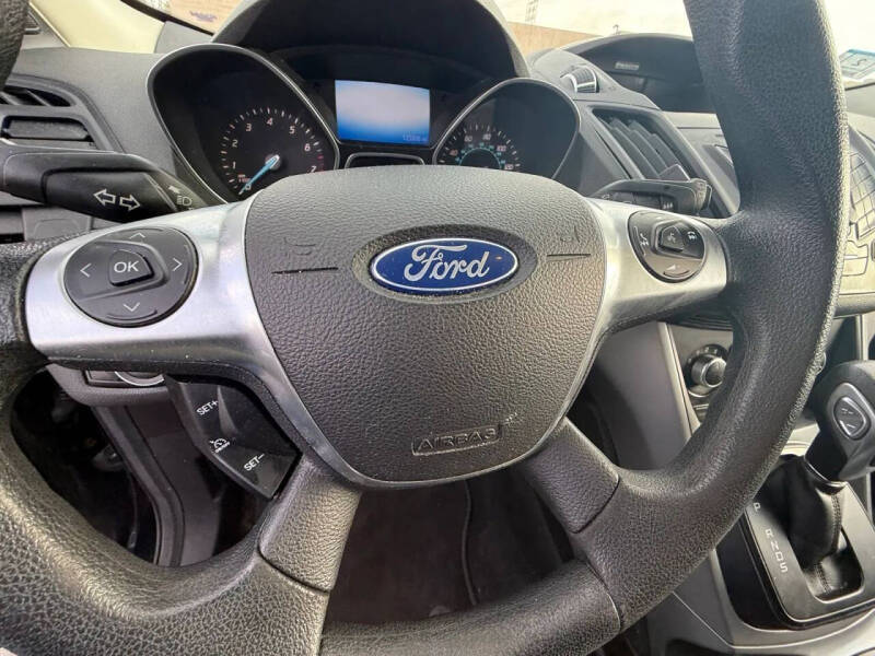 2016 Ford Escape SE