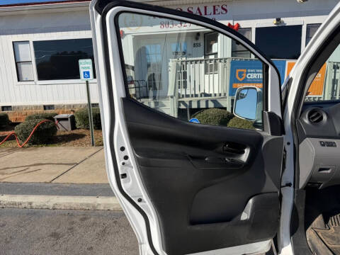 2017 Nissan NV200 SV