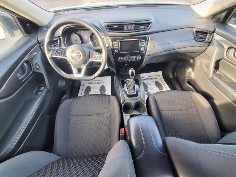 2020 Nissan Rogue SL