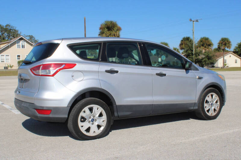 2014 Ford Escape S