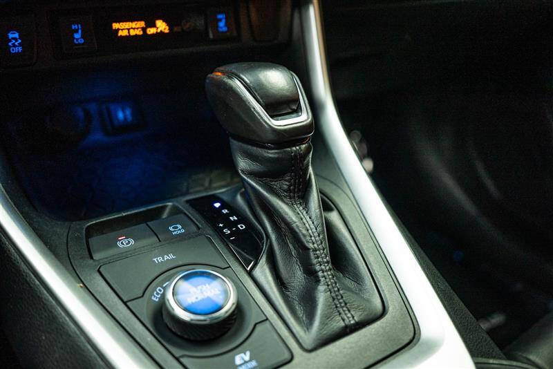 2019 Toyota RAV4 Hybrid XSE