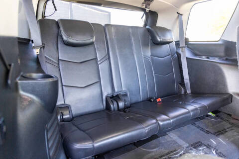 2017 Cadillac Escalade Luxury