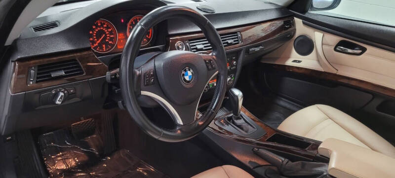 2011 BMW 3 Series 328i