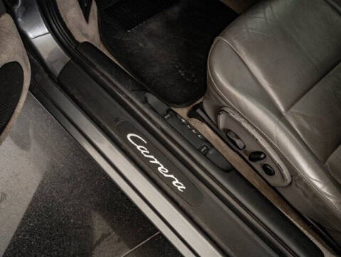 2001 Porsche 911 Carrera