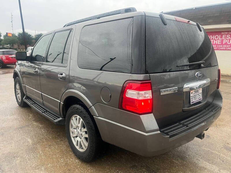2011 Ford Expedition XLT