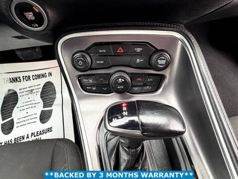 2021 Dodge Challenger SXT