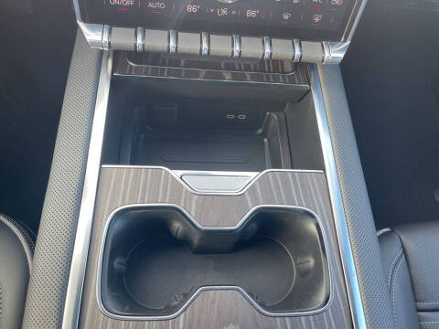 2024 GMC Sierra EV Denali Edition 1