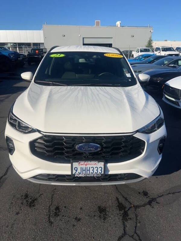 2023 Ford Escape Hybrid ST-Line Elite