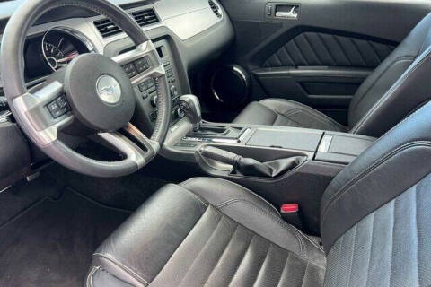 2014 Ford Mustang V6 Premium