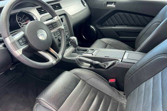 2014 Ford Mustang V6 Premium