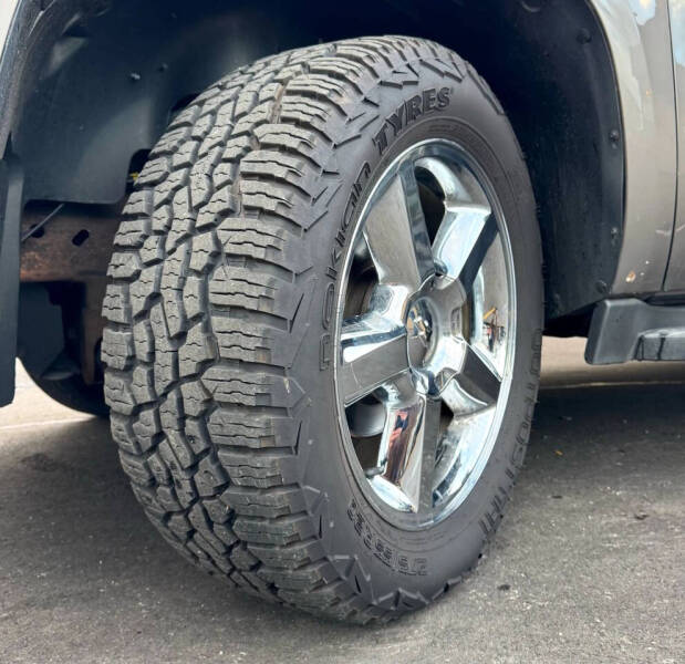 2013 Chevrolet Suburban LTZ