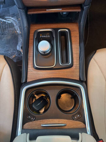 2015 Chrysler 300 C Platinum