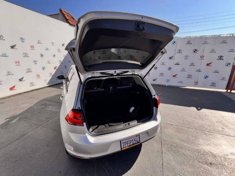 2016 Volkswagen e-Golf SE