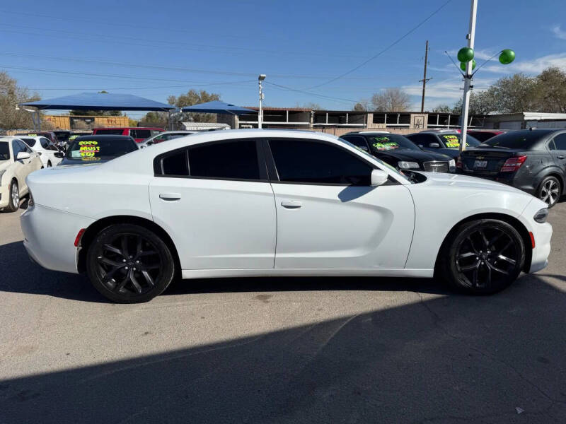 2019 Dodge Charger SXT