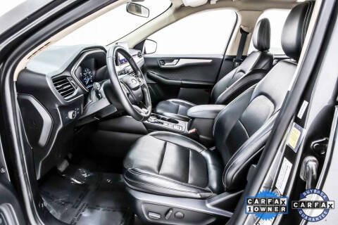 2020 Ford Escape SEL