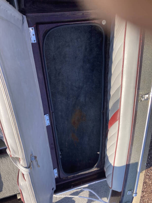 1990 Champion Fish And Ski