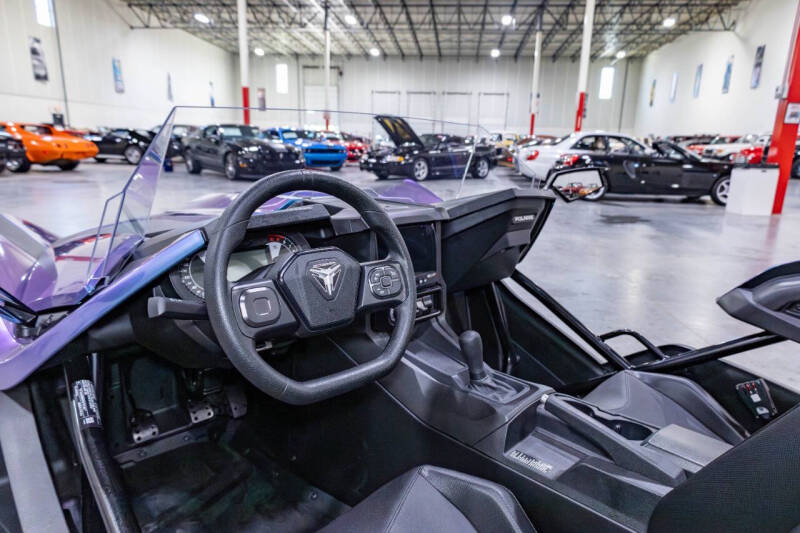 2023 Polaris Slingshot