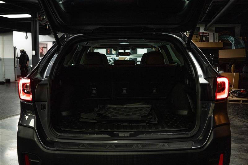 2022 Subaru Outback Touring XT