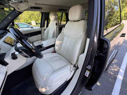 2023 Land Rover Range Rover P400 SE