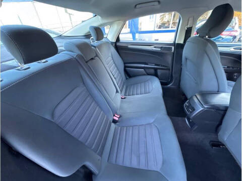 2019 Ford Fusion Hybrid SE