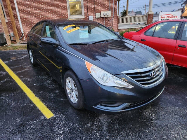 2013 Hyundai SONATA for sale at METZ AUTOMOTIVE in Hanover, PA