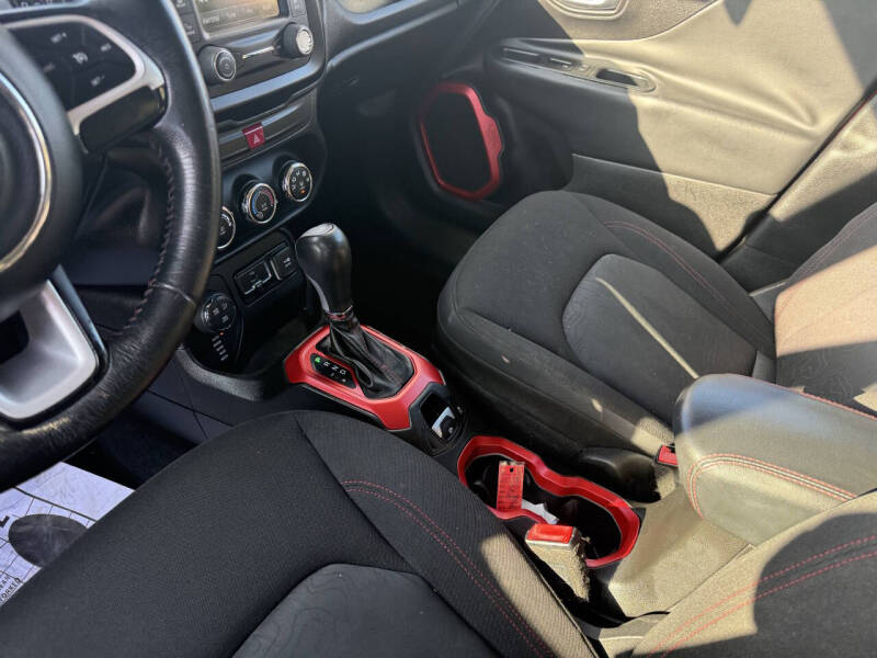 2016 Jeep Renegade Trailhawk