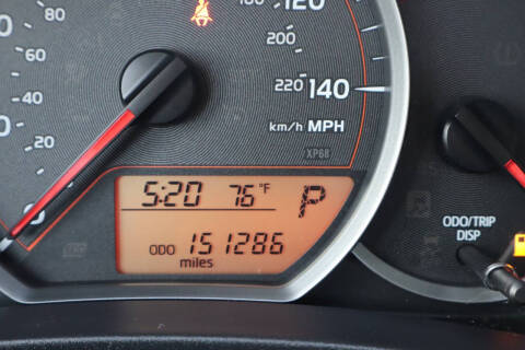 2014 Toyota Yaris 5-Door LE