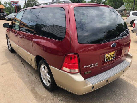 2004 Ford Freestar Limited
