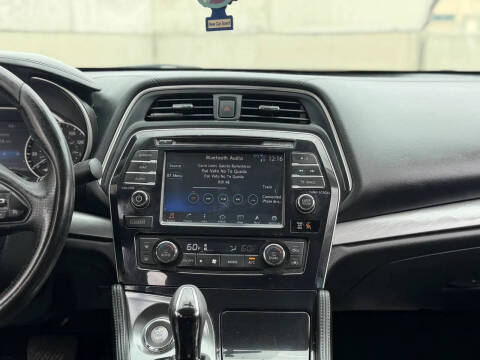 2017 Nissan Maxima