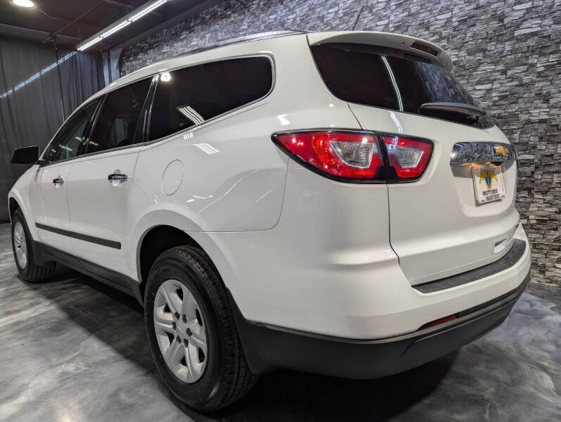 2017 Chevrolet Traverse LS