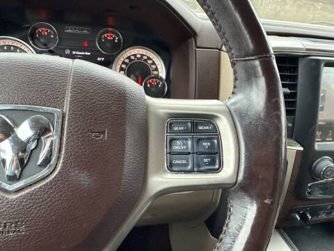 2017 RAM 1500 Laramie