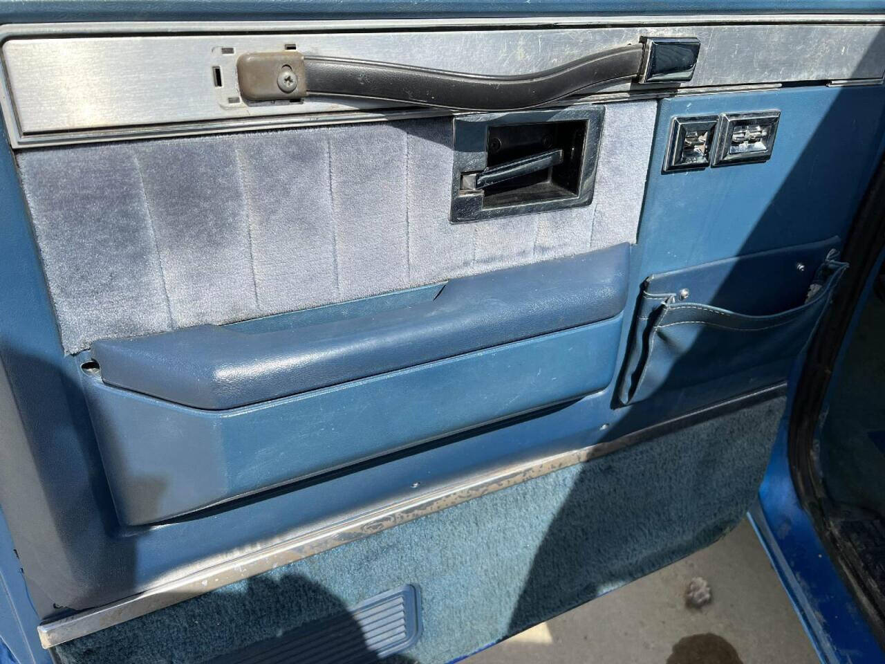 1986 Chevrolet C/K 10 Series 21