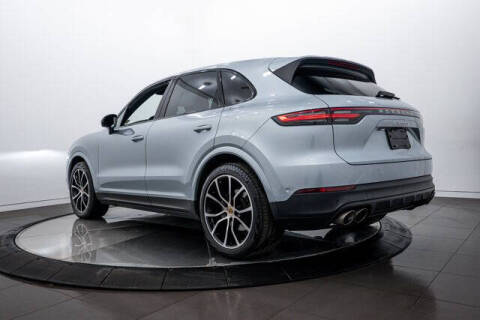 2022 Porsche Cayenne S