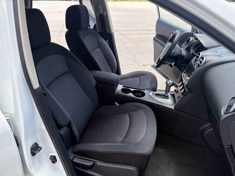 2011 Nissan Rogue SV