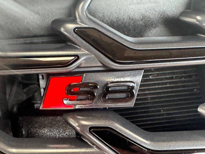 2023 Audi S8 4.0T quattro