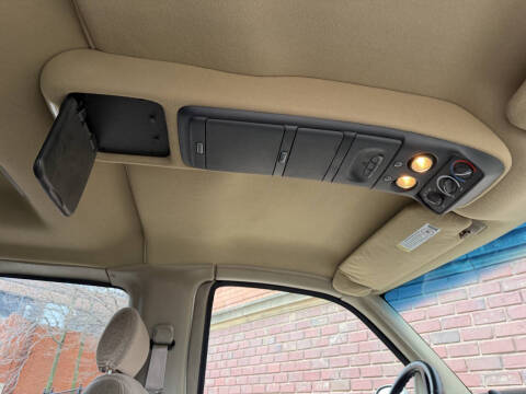 2001 Chevrolet Express G1500 LT
