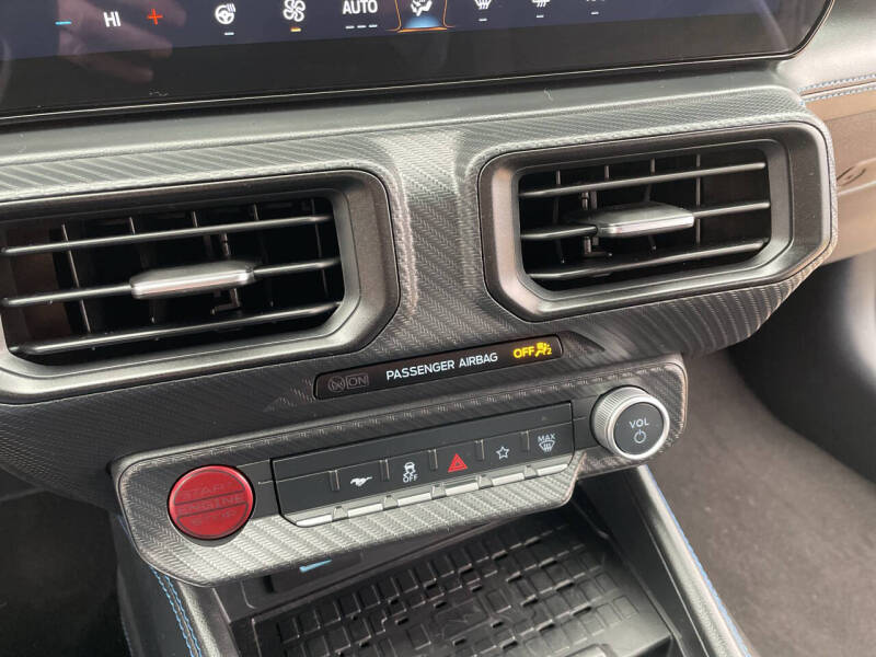 2024 Ford Mustang Dark Horse