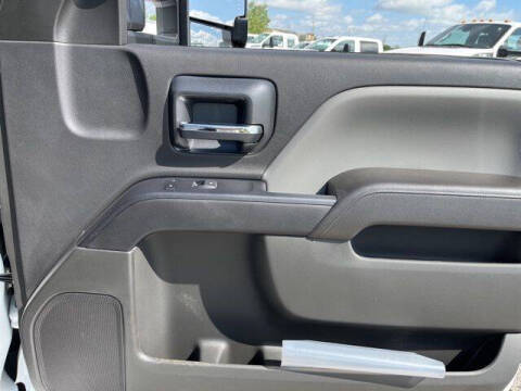 2023 Chevrolet Silverado 6500HD