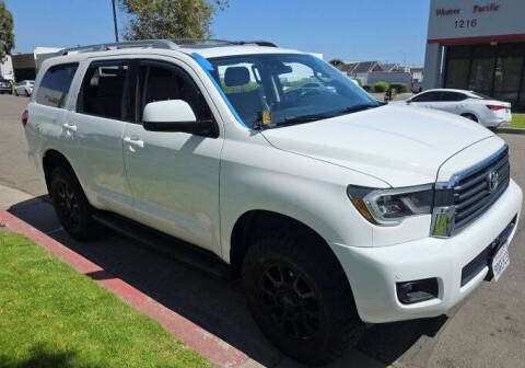 2019 Toyota Sequoia SR5