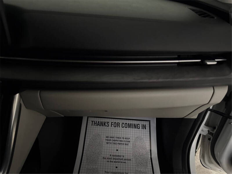 2022 Kia Carnival EX