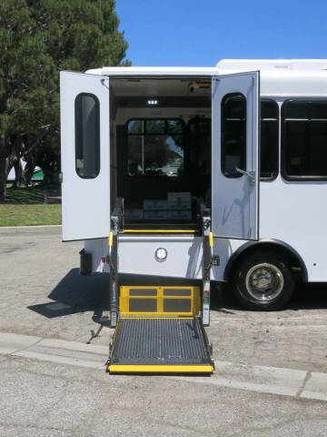 2026 Ford E-450