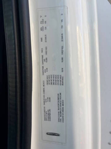 2020 Freightliner M2 106