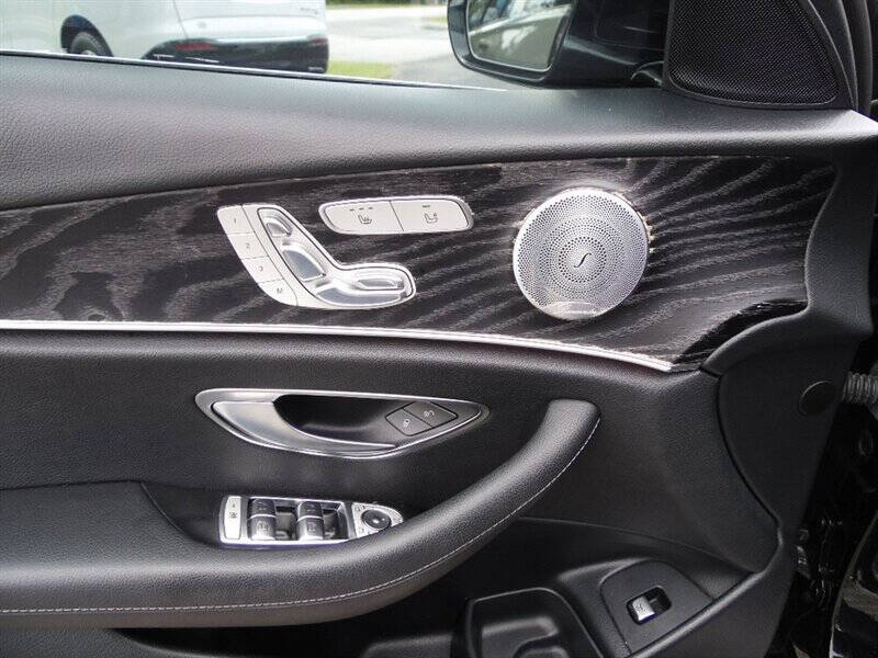 2019 Mercedes-Benz E-Class E 300