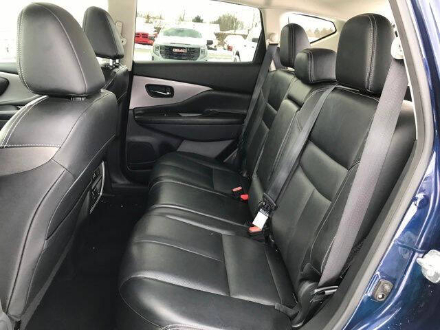 2023 Nissan Murano SL