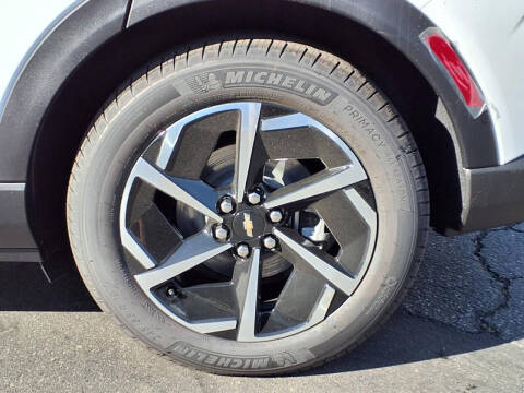 2026 Chevrolet Equinox EV LT 2